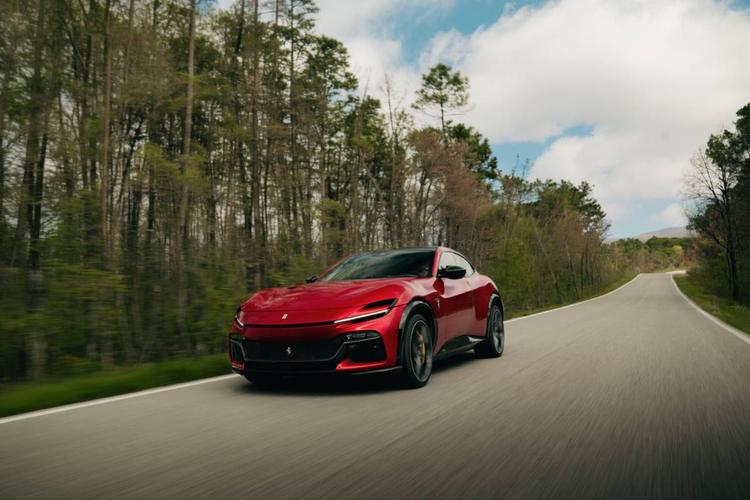 Ferrari Purosangue Handling Speciale, il SUV del Cavallino diventa ancora più sportivo