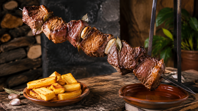 Espetada Madeirense, brochette portugaise de bœuf grillé au laurier