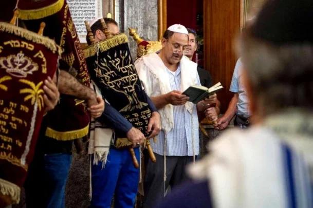 بسيكولوجية لكشـ24: المغاربة يتقبلون اليهود تاريخيا لكن صور الحروب تغيّر التمثلات
