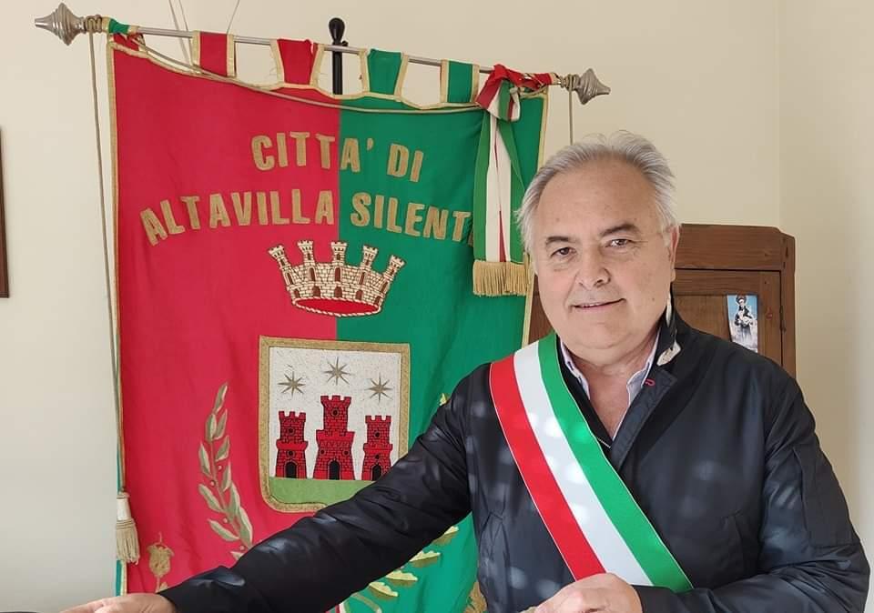 Altavilla Silentina, 33enne ferito a Napoli: il sindaco esprime solidarietà a Germano Saponara