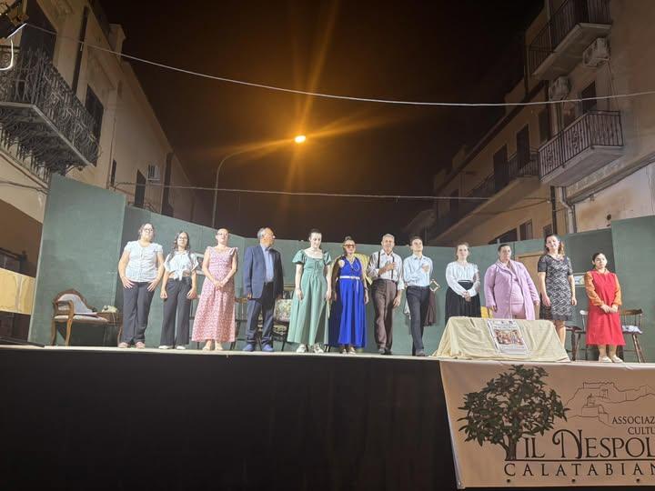 🎭 Con l’ultimo spettacolo cala il sipario sulla XXVII edizione della Rassegna Teatrale “Città di Roccapalumba”, un appu...