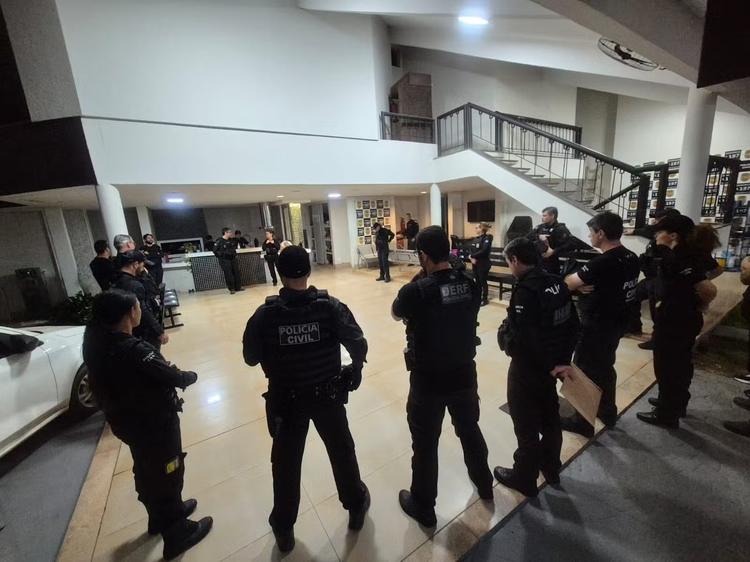 Operação mira facção que usava bingos ilegais para lavar dinheiro em MT