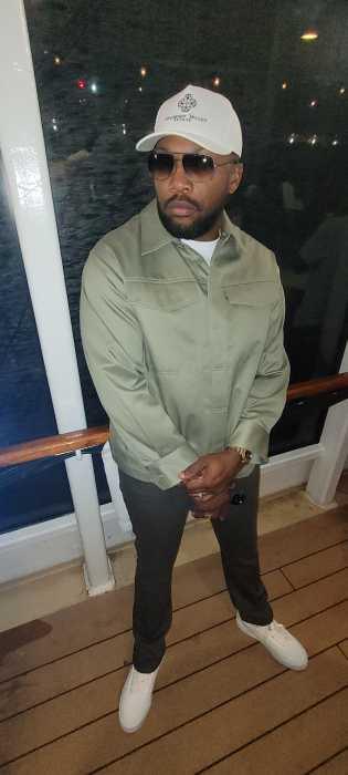 Agent Sasco backstage at Love and Harmony 2026.