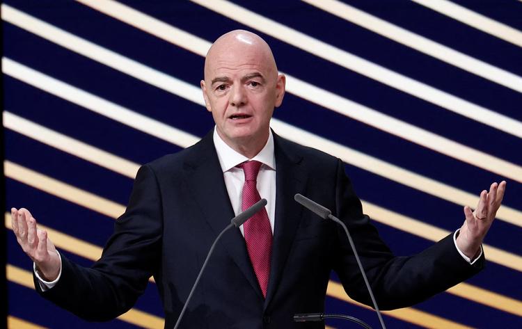 Fifa condena 'esforço coordenado e contínuo' para enfraquecer Infantino