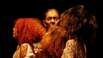 ‘7 Gatinhos’ faz jus ao espírito libertário e ritualístico do Teatro Oficina