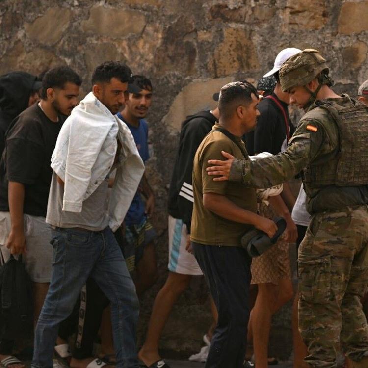 Schengen, al via i primi controlli in Italia. Cosa cambia dopo lo stop con Madrid
