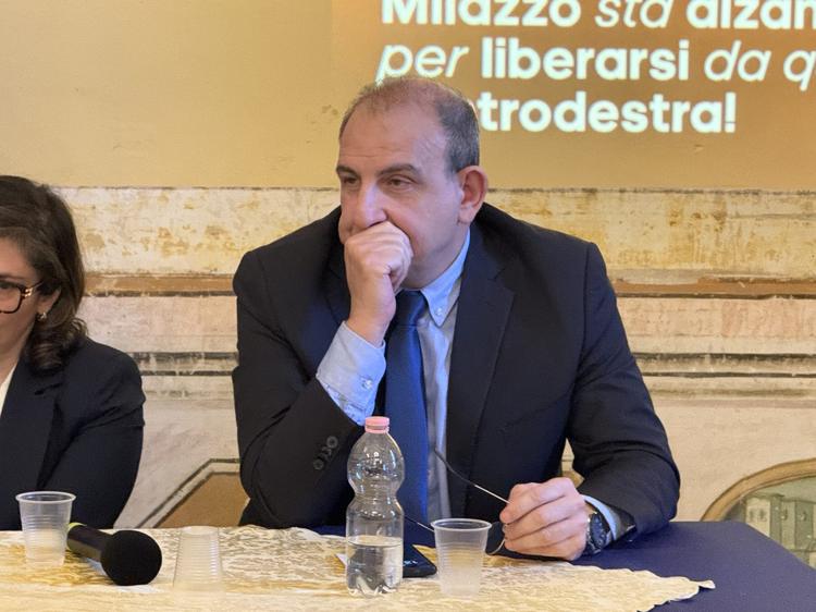 Milazzo, Giampaolo Piccolo lascia la guida di Uniti. Interim per Massimo D’Amore. La disamina elettorale: «Voto condizionato da patronati e medici»