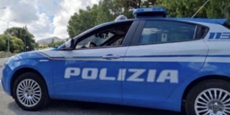 Livorno, trovato ferito in un parcheggio: 31enne muore in ospedale