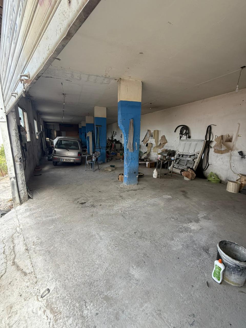For Sale: Warehouse in Mansourieh