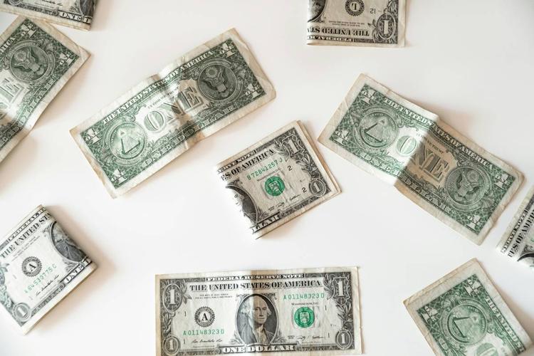 Allarme inflazione Usa. Sfiorata la soglia del 4%