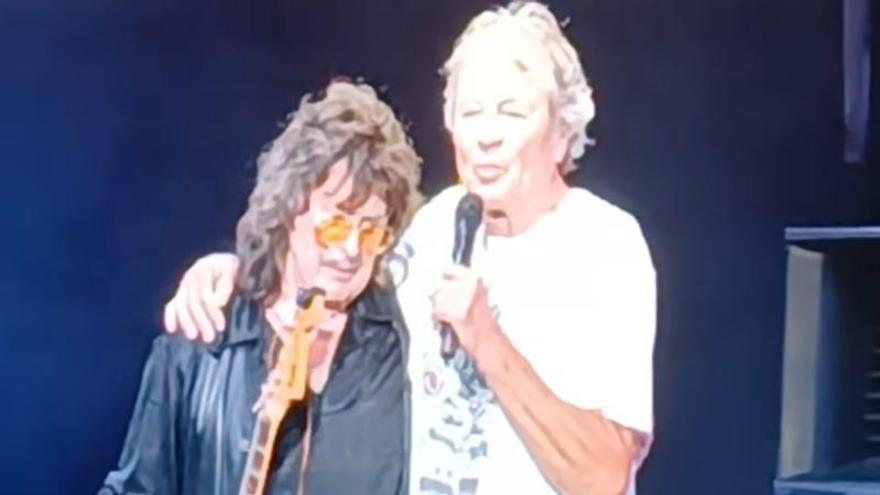 Deep Purple entierra el hacha de guerra y acoge en escena al “miembro fundador, gran leyenda e inmortal Ritchie Blackmore”