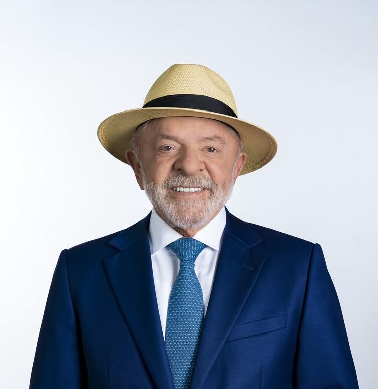Lula grava primeiros vídeos para campanha eleitoral nesta quinta