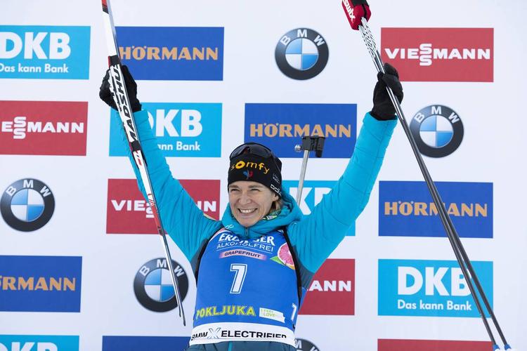 BIATHLON- A Pokljuka, l'Allemande Denise Herrmann a remporté avec succès le deuxième individuel de la saison. Elle devance la Suédoise Hannah Oeberg et Anaïs Bescond qui remonte sur la boîte pour la première fois depuis presque deux ans !