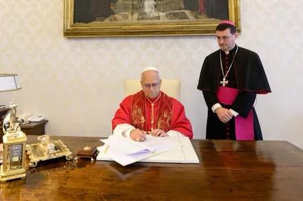 Pope says AI must be disarmed and shouldn’t dominate humanity. We’re going the opposite way.