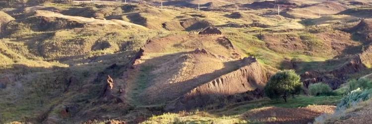 Por que pessoas ainda procuram a Arca de Noé em uma formação rochosa natural na Turquia