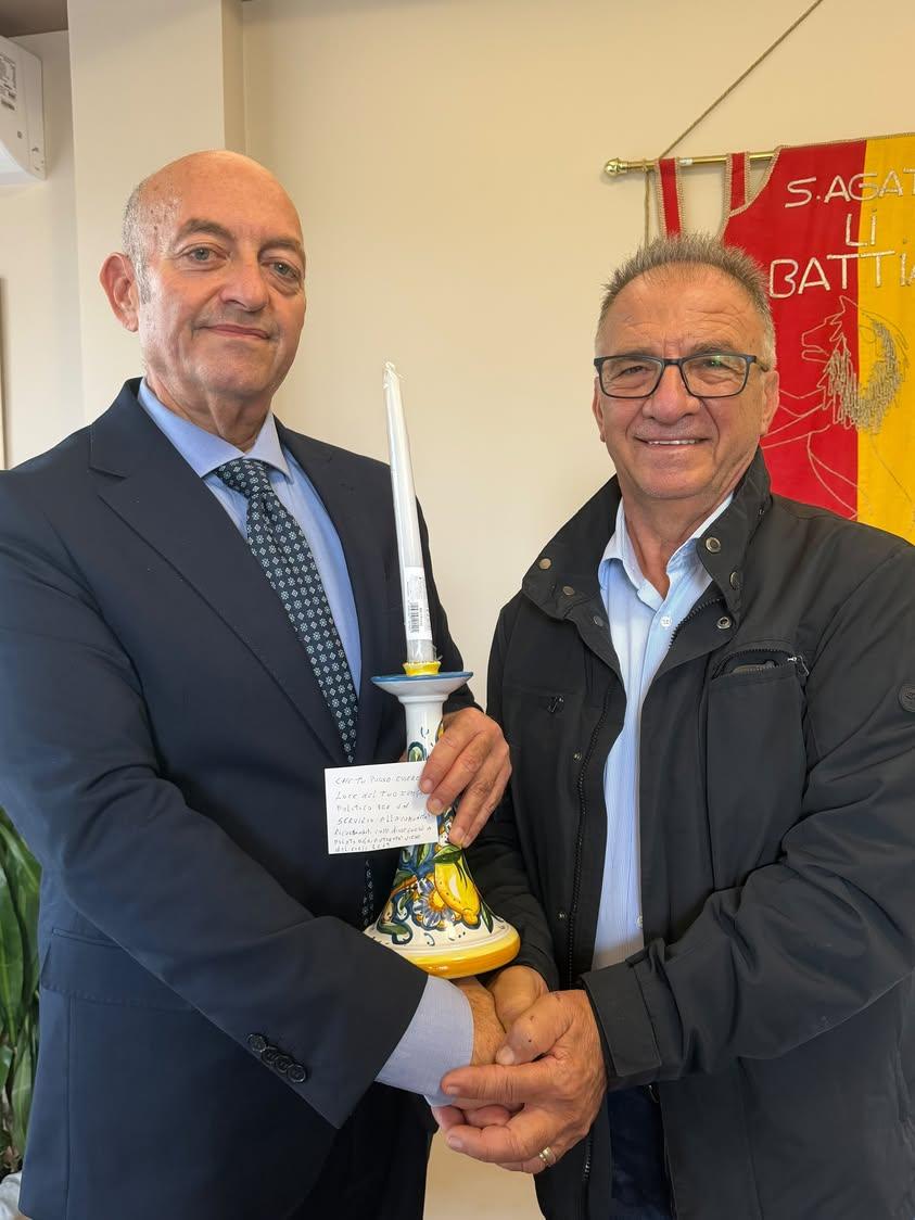 Un dono, un bigliettino e parole che arrivano dritte al cuore. Questa mattina ho ricevuto con grande piacere la visita d...