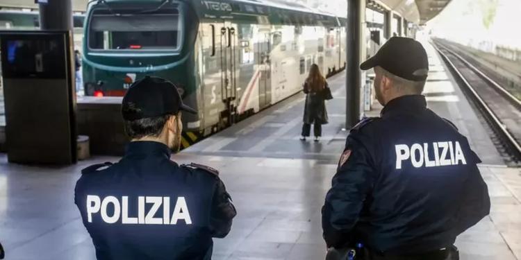 E' morto in ospedale il 22enne accoltellato in stazione a Milano