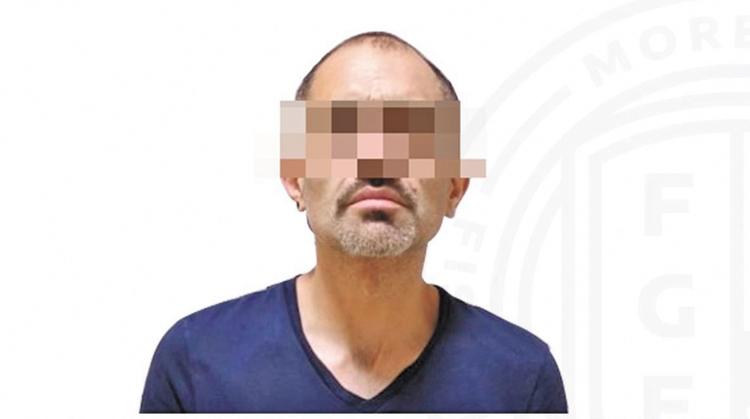 Capturan a hombre buscado por robo de un vehículo