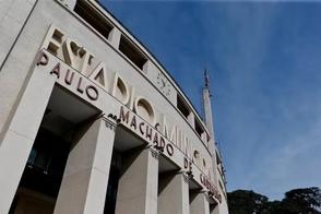 Pista de atletismo do Pacaembu ficará parcialmente interditada até 15 de maio e gera críticas de frequentadores