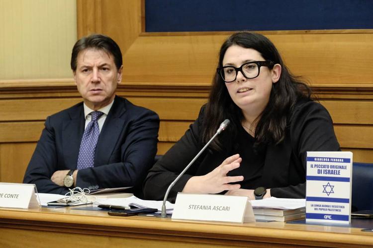 Islamisti in Parlamento imbarcati dai grillini