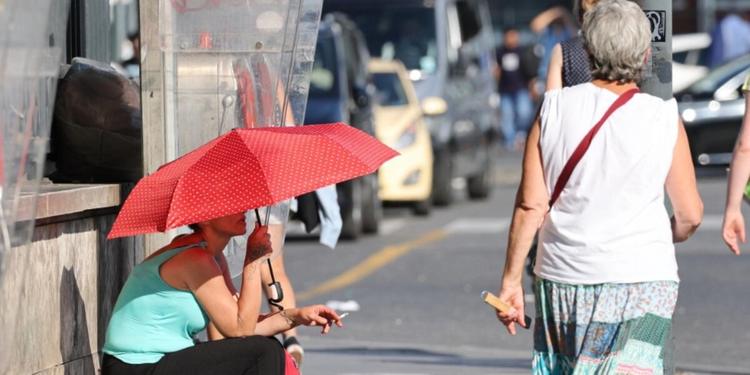 Meteo: weekend di super caldo, il Sud sfiora i 50 gradi. Temporali al Nord, temperature in calo dopo il picco