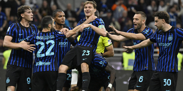 Inter formato tricolore, col Cagliari tre punti e poco sforzo: decidono Thuram, Barella e un capolavoro di Zielinski