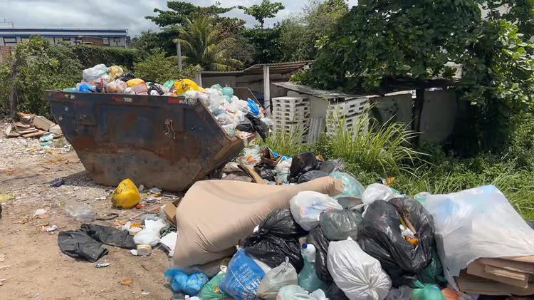 Feto morto é encontrado em caçamba de lixo na BR-408, em Jaboatão