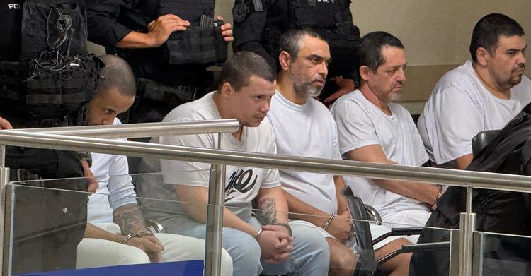 Maior chacina do DF: réus deram versões conflitantes sobre série de crimes; júri está no quinto dia