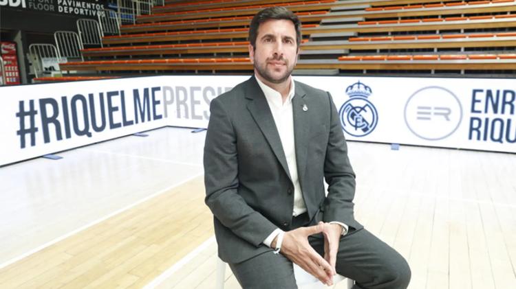 Riquelme, preguntado por Vinícius: "La dirección deportiva decidirá quiénes se quedan y quiénes salen"