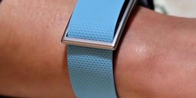 La Calabria sperimenta la sanità del futuro: bracciali smart per monitoraggio h24 a Longobucco