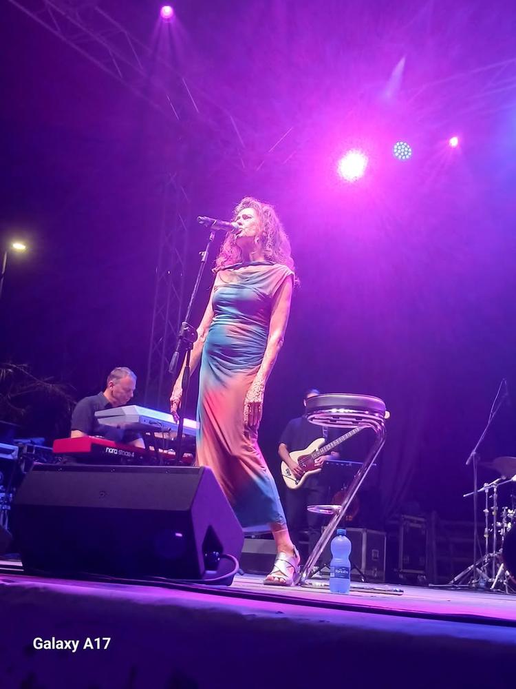 👉 Gigliola Cinquetti 🎤