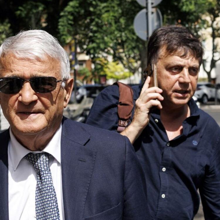 Lavitola al gip: "Sono io il mandante dell'attentato"