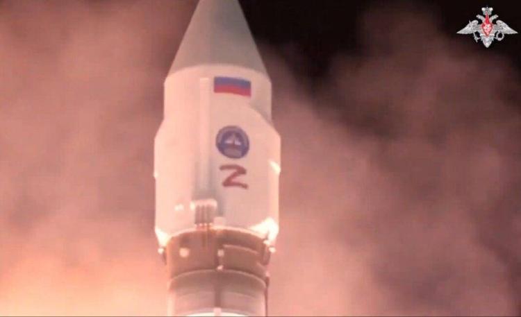 9 satelliti segreti russi in orbita: cosa c'è dietro la mossa di Putin