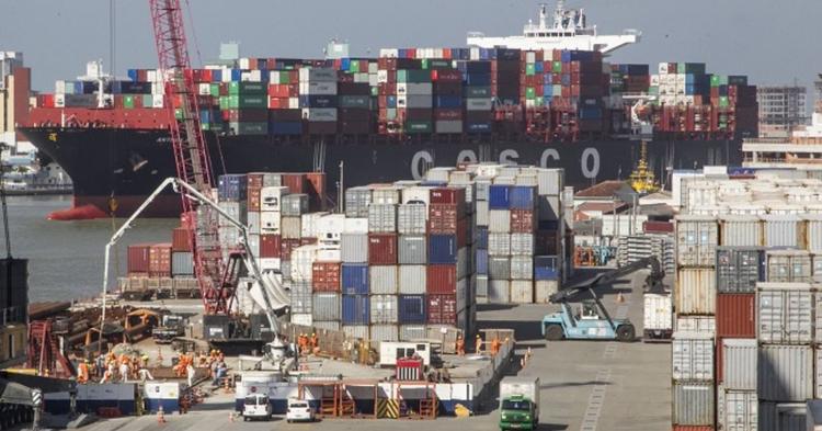 Antaq proíbe de forma definitiva movimentação de fertilizantes a granel no Porto de Itajaí&nbsp;