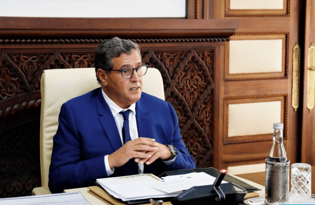 أحداث سبتة.. “الأحرار” يشيد بمقاربة السلطات ويتهم شبكات الاتجار بالبشر بتغذية أوهام الهجرة