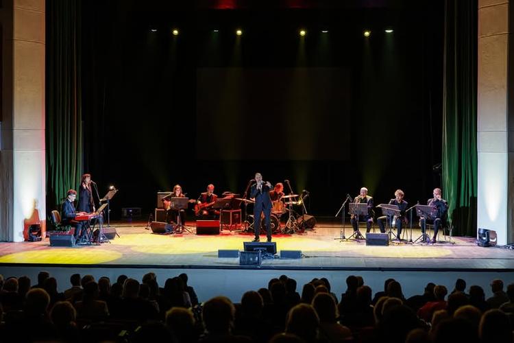 La Stagione Teatrale 2026/2027 del Palacongressi di Taormina ha preso il via con Massimo Lopez! Ieri sera, musica dal vi...