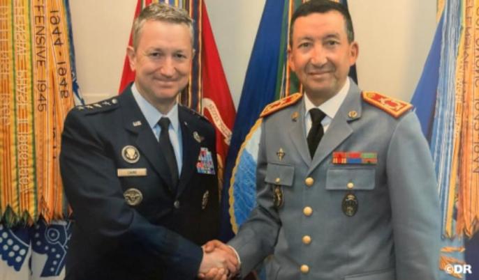 المفتش العام للقوات المسلحة الملكية يتباحث مع رئيس أركان الجيش الأمريكي