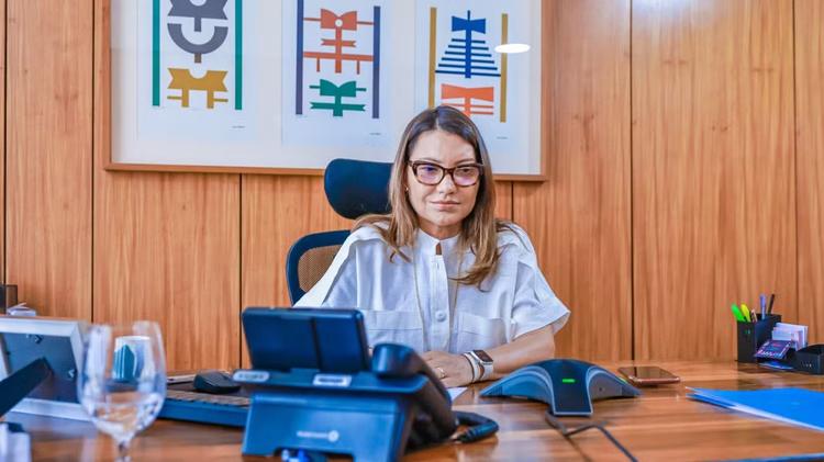 'A gente precisa retirar imediatamente o Discord do ar', diz Janja em evento sobre violência contra crianças