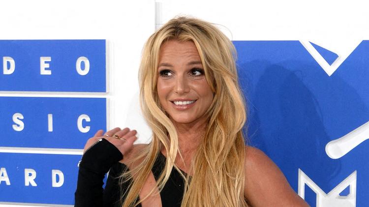 Britney Spears condamnée par la justice : la chanteuse échappe de peu à la case prison !