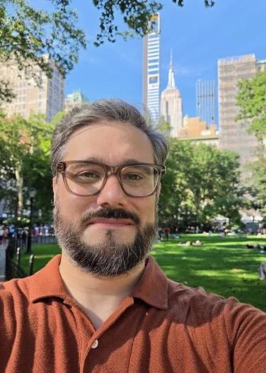 a handsome journalist named timothy werth in a new york city park
