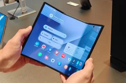 Forget folding twice. Samsung’s next big-screen phone may simply slide open