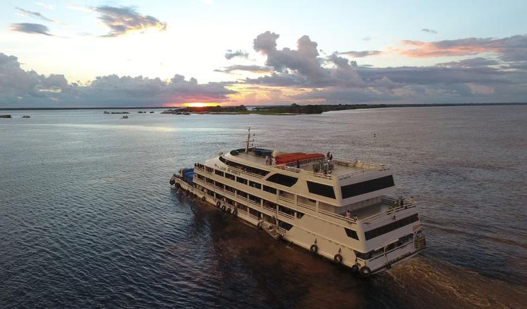 Viagem para Parintins ganha conforto e atrações a bordo do Ferry Boat Leão de Judá V