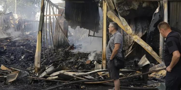 Raid russo su Kiev, "colpito un ospedale pediatrico"