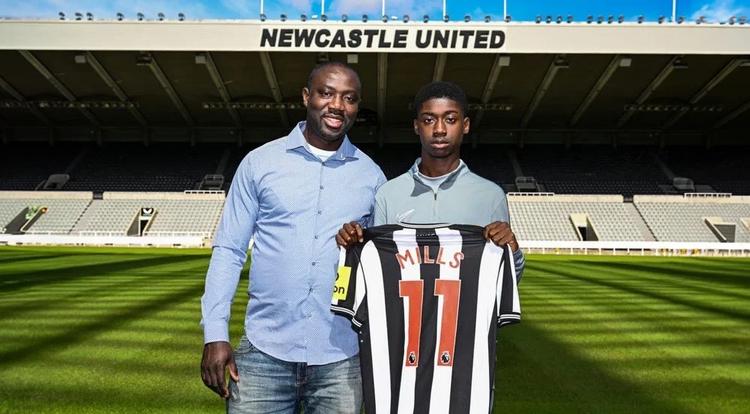 Michael Mills Signing Newcastle United