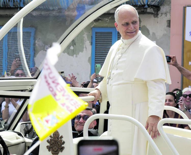 Papa nella Terra dei fuochi: "Giustizia"