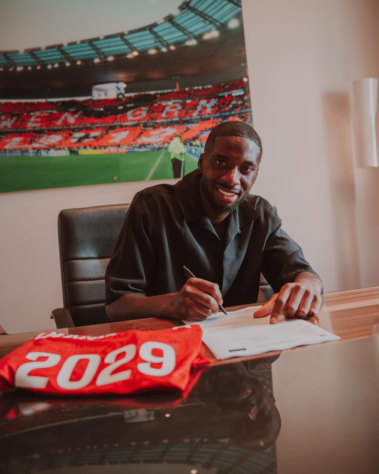 Jeovanni Dianganga est Guingampais EAG En Avant Guingamp AMD07781