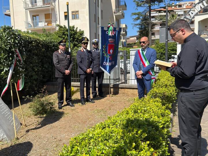 Partecipazione e responsabilità: è l’impegno che ci consegna la storia, è il filo che ci unisce alle partigiane e ai par...