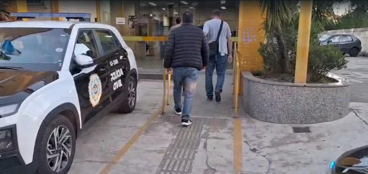 Condenado a 11 anos por roubo à mão armada é preso em Barra do Piraí