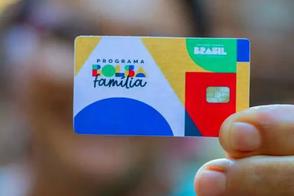 Governo antecipa calendário de pagamento do Bolsa Família com valor reajustado