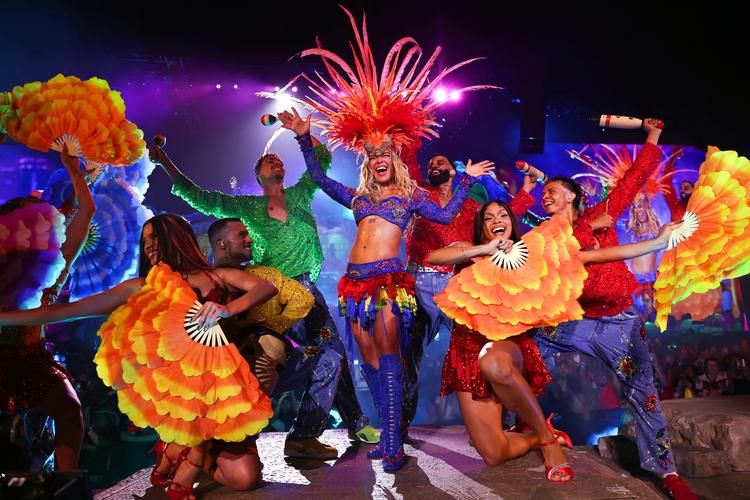 Karol G hizo historia en Coachella 2026 junto a un grupo de mariachi femenino de Los Ángeles